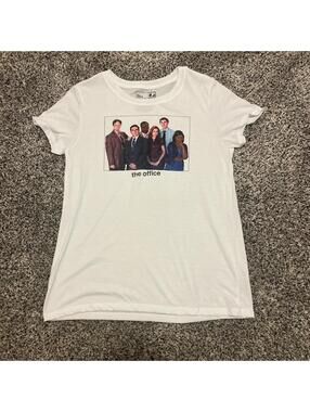 The Office Graphic Tee (Size L)